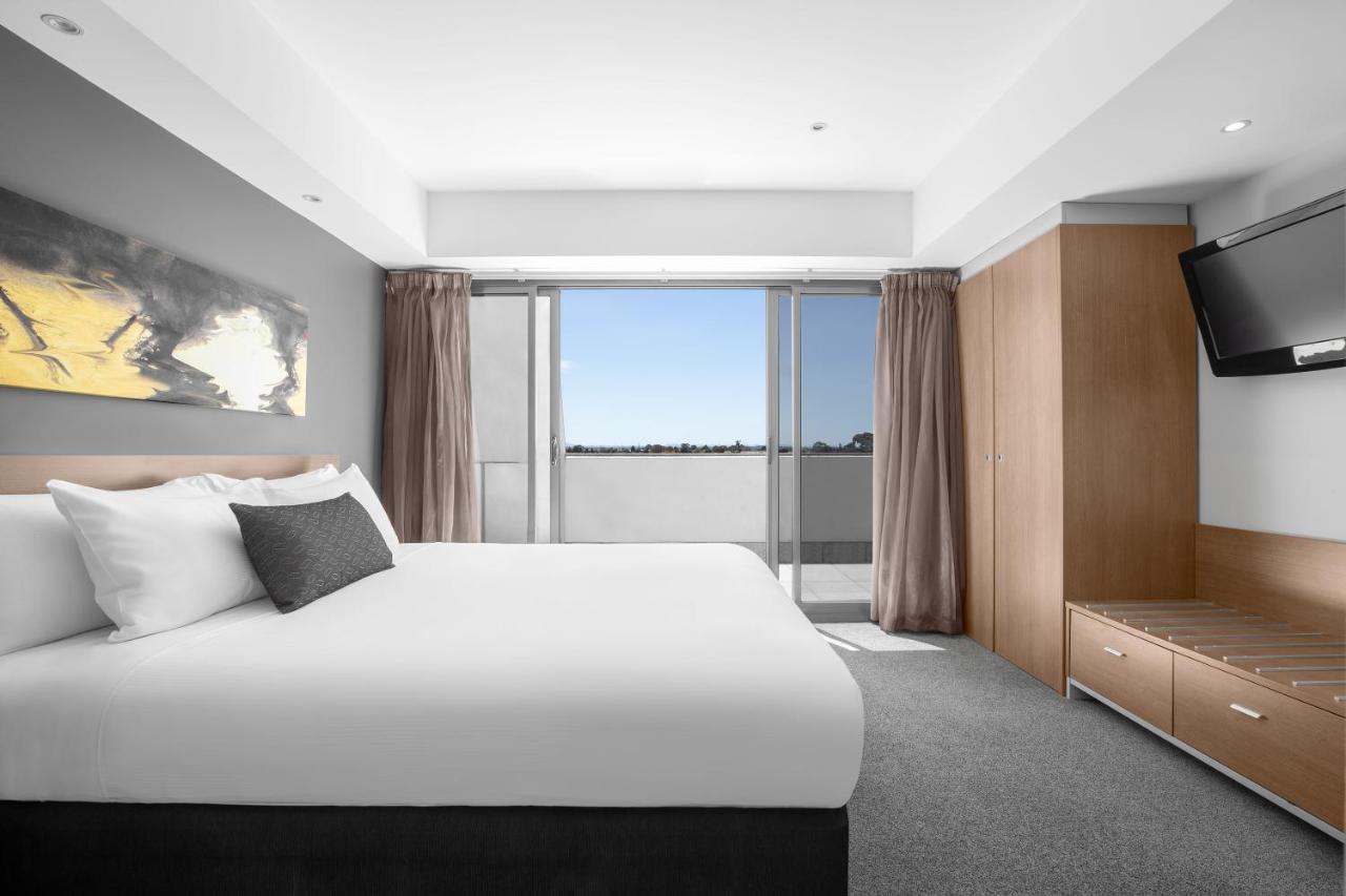 Mantra Melbourne Airport Hotel Екстериор снимка