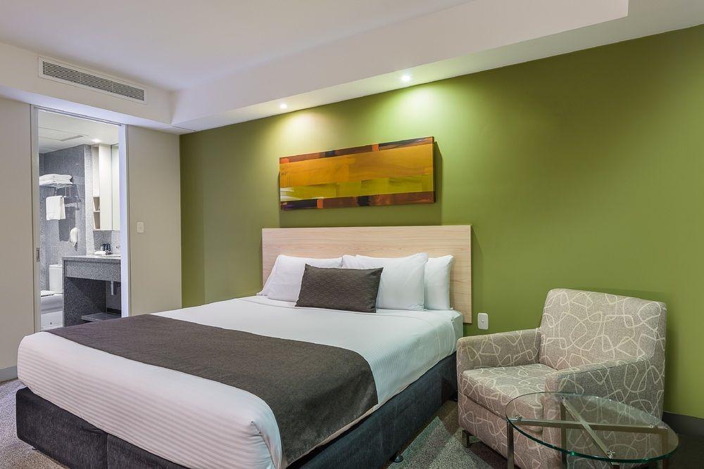 Mantra Melbourne Airport Hotel Екстериор снимка