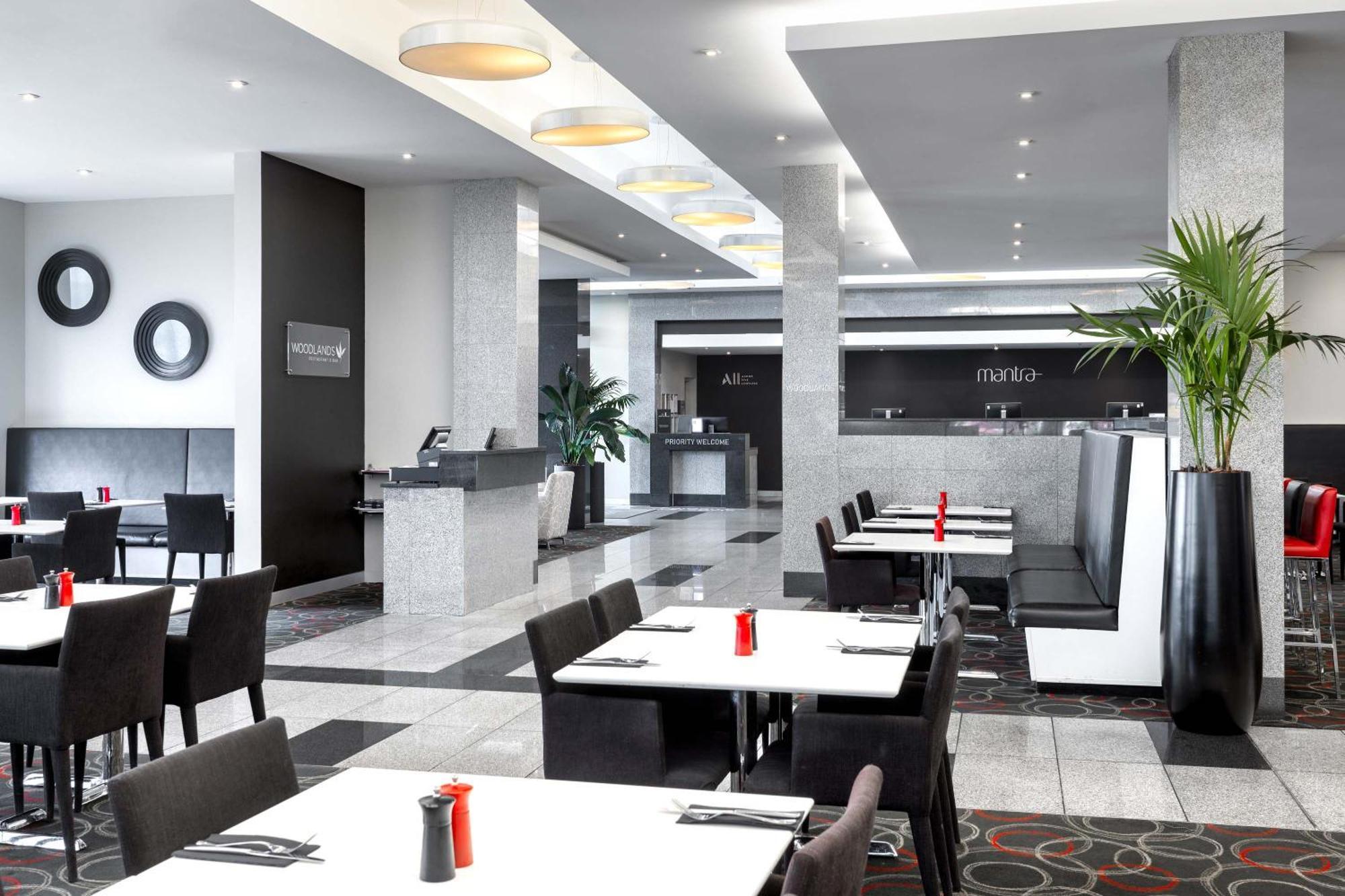 Mantra Melbourne Airport Hotel Екстериор снимка