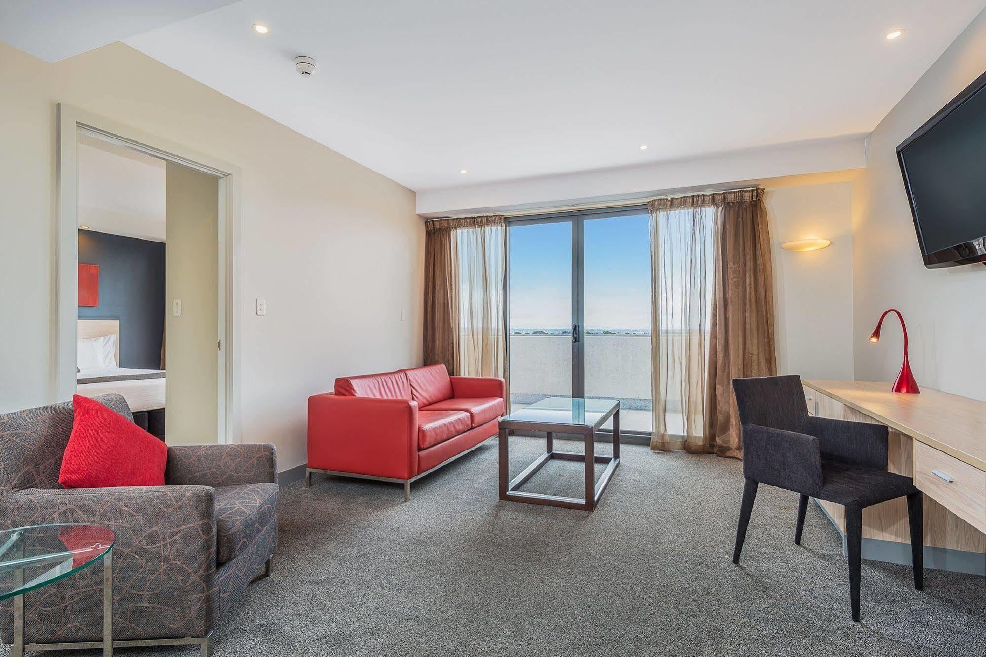 Mantra Melbourne Airport Hotel Екстериор снимка